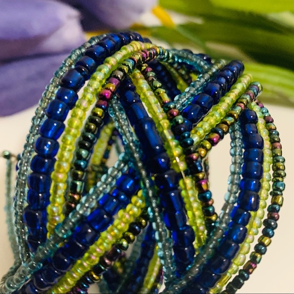 🌺sparkle seedbead Memory Wire cuff Bracelet - Picture 8 of 10